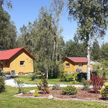 Hueueru Puhkemajad Guest House Huuru Exterior foto